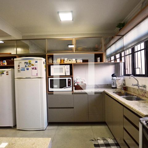 Casa de condomínio à venda com 363m², 3 quartos e 4 vagasCozinha