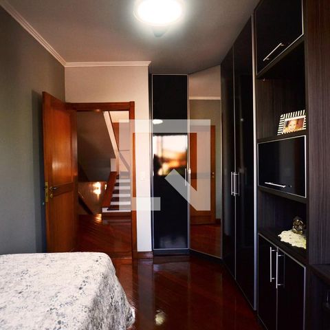 Casa de condomínio à venda com 363m², 3 quartos e 4 vagasQuarto 2