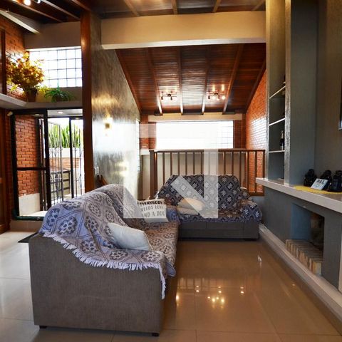 Casa de condomínio à venda com 363m², 3 quartos e 4 vagasEspaço Gourmet