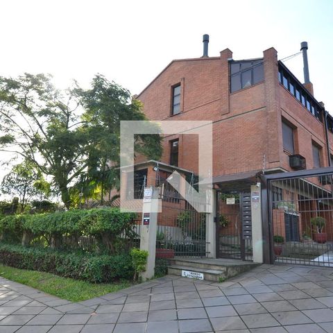 Casa de condomínio à venda com 363m², 3 quartos e 4 vagasFachada