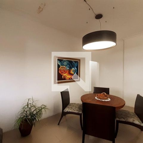 Apartamento à venda com 280m², 3 quartos e sem vaga Apartamento à venda com 280m², 3 quartos e sem vagaSala