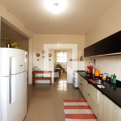 Apartamento à venda com 280m², 3 quartos e sem vaga Apartamento à venda com 280m², 3 quartos e sem vagaCozinha
