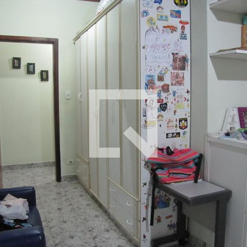 Casa à venda com 240m², 4 quartos e 4 vagasQuarto 2