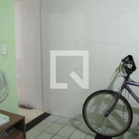 Casa à venda com 240m², 4 quartos e 4 vagasQuarto casa 2