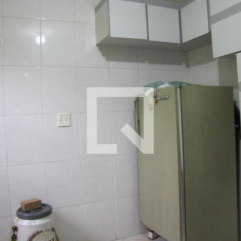 Casa à venda com 240m², 4 quartos e 4 vagasCozinha casa 2