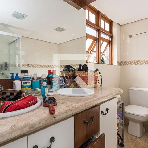 Casa para alugar com 300m², 3 quartos e 5 vagasBanheiro da Suíte 1