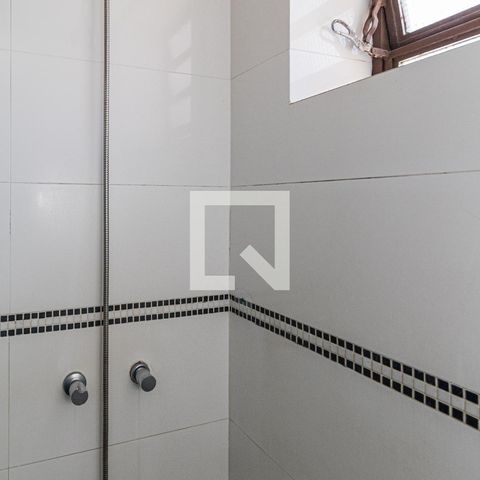 Casa para alugar com 300m², 3 quartos e 5 vagasBanheiro da Suíte 2