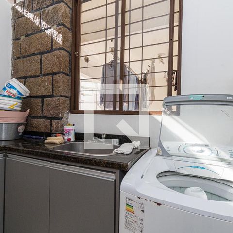 Casa para alugar com 300m², 3 quartos e 5 vagasÁrea de Serviço