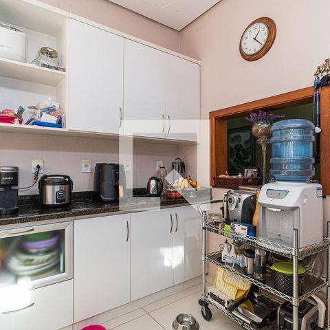 Casa para alugar com 300m², 3 quartos e 5 vagasCozinha