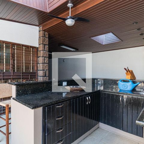 Casa para alugar com 300m², 3 quartos e 5 vagasÁrea Gourmet