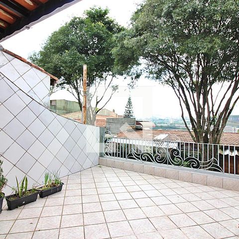 Casa à venda com 175m², 3 quartos e 2 vagasVaranda do Quarto 1