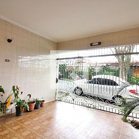 Casa à venda com 175m², 3 quartos e 2 vagasGaragem