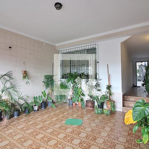 Casa à venda com 175m², 3 quartos e 2 vagasGaragem