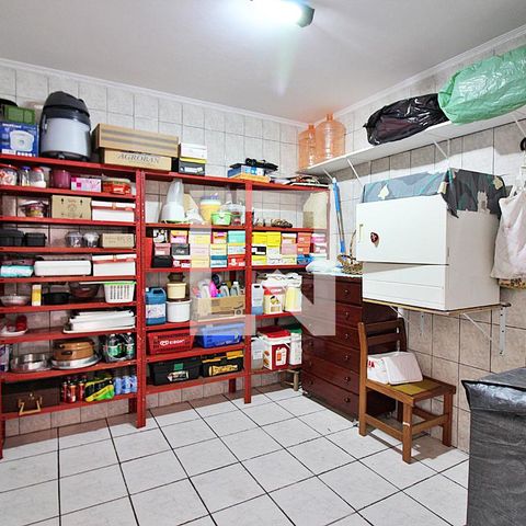 Casa à venda com 175m², 3 quartos e 2 vagasLavanderia