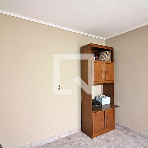 Casa à venda com 175m², 3 quartos e 2 vagasQuarto de Serviço