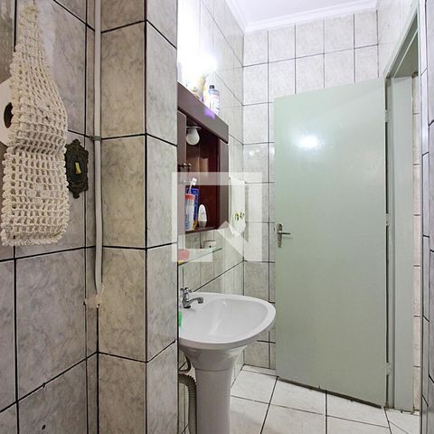 Casa à venda com 175m², 3 quartos e 2 vagasBanheiro de Serviço