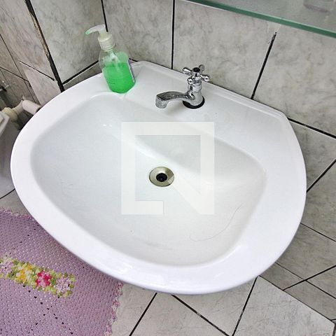 Casa à venda com 175m², 3 quartos e 2 vagasBanheiro de Serviço