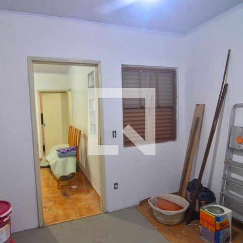 Casa à venda com 239m², 6 quartos e 2 vagasCasa 3 - Quarto