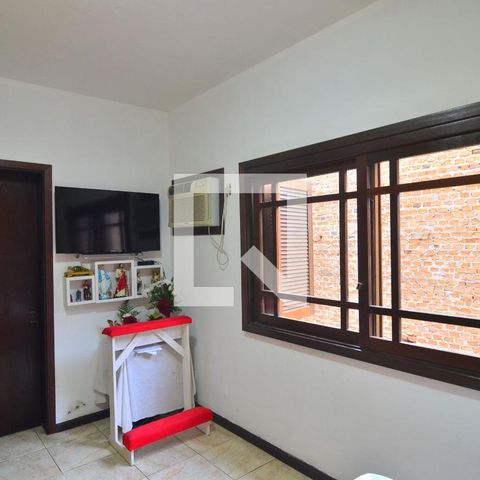 Casa à venda com 239m², 6 quartos e 2 vagasCasa 1 - Suíte