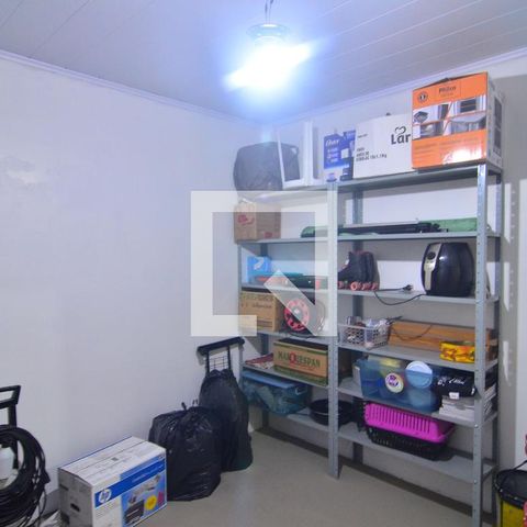 Casa à venda com 239m², 6 quartos e 2 vagasCasa 3 - Quarto