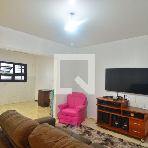Casa à venda com 239m², 6 quartos e 2 vagasCasa 2 - Sala