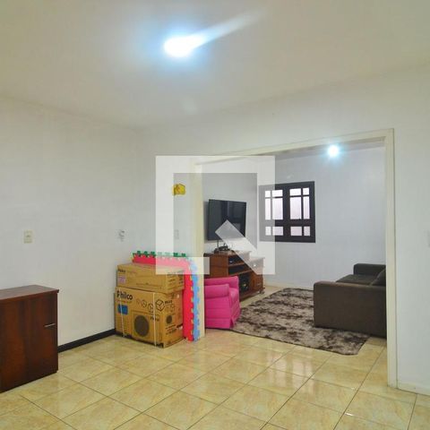 Casa à venda com 239m², 6 quartos e 2 vagasCasa 2 - Cozinha