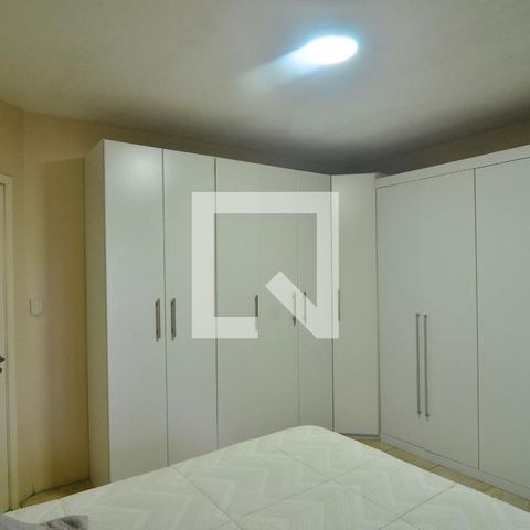 Casa à venda com 239m², 6 quartos e 2 vagasCasa 2 - Quarto 1