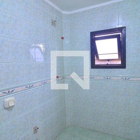 Casa à venda com 239m², 6 quartos e 2 vagasCasa 2 - Banheiro Suíte