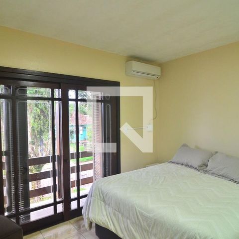 Casa à venda com 239m², 6 quartos e 2 vagasCasa 2 - Quarto 1
