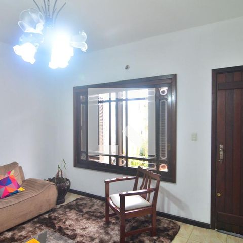 Casa à venda com 239m², 6 quartos e 2 vagasSala