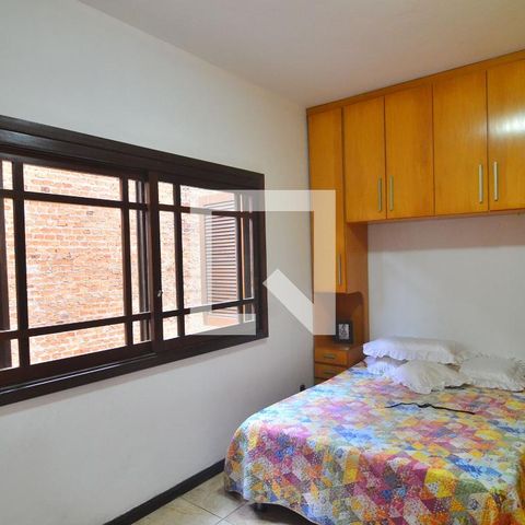 Casa à venda com 239m², 6 quartos e 2 vagasCasa 1 - Suíte