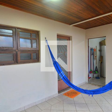 Casa à venda com 239m², 6 quartos e 2 vagasCasa 1 - Varanda