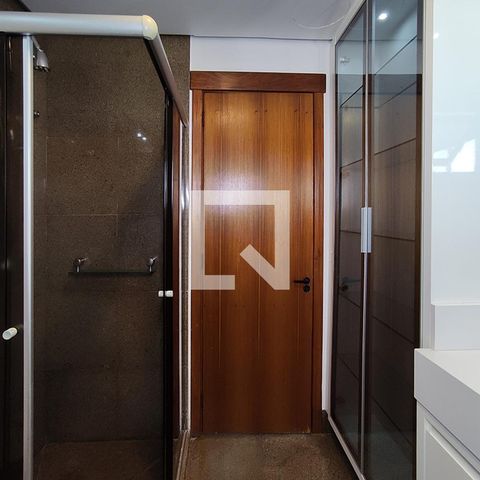 Apartamento à venda com 540m², 4 quartos e 4 vagasBanheiro 2