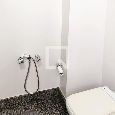 Apartamento à venda com 540m², 4 quartos e 4 vagasBanheiro da Suíte