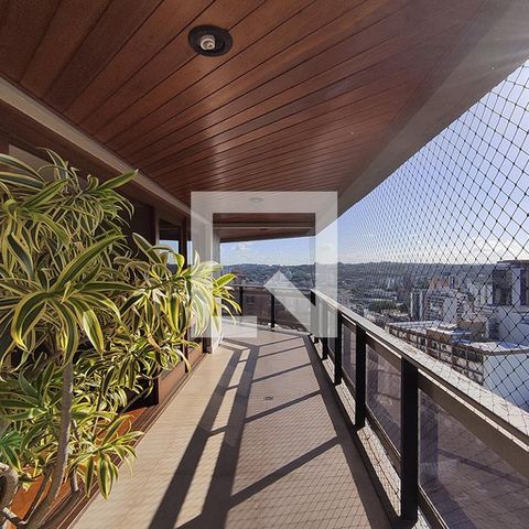Apartamento à venda com 540m², 4 quartos e 4 vagasSacada