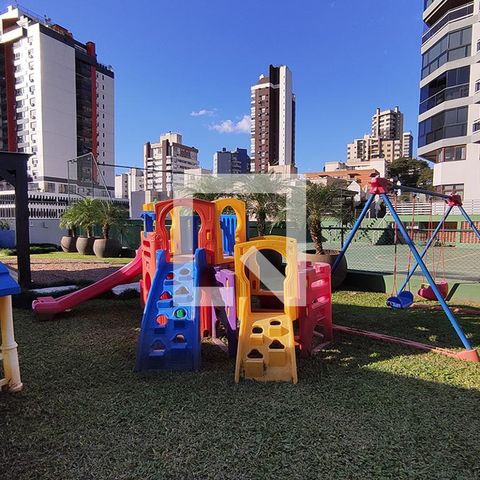 Apartamento à venda com 540m², 4 quartos e 4 vagasÁrea Comum - Playground