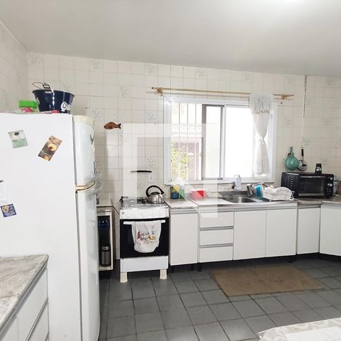 Casa à venda com 154m², 3 quartos e 3 vagasCozinha