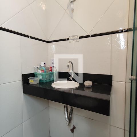Casa à venda com 154m², 3 quartos e 3 vagasBanheiro da Suíte 2