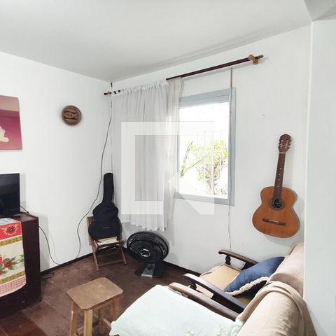Casa à venda com 154m², 3 quartos e 3 vagasSala