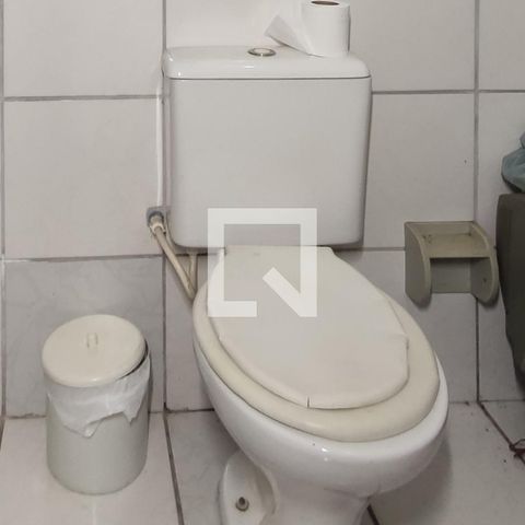 Casa à venda com 154m², 3 quartos e 3 vagasBanheiro de Serviço