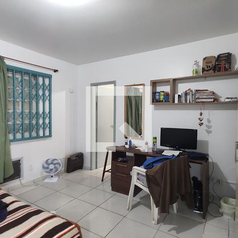 Casa à venda com 154m², 3 quartos e 3 vagasQuarto 1 Suíte