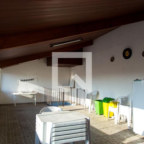 Casa à venda com 237m², 4 quartos e 4 vagasChurrasqueira