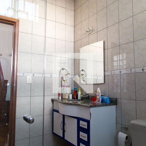 Casa à venda com 237m², 4 quartos e 4 vagasBanheiro Social