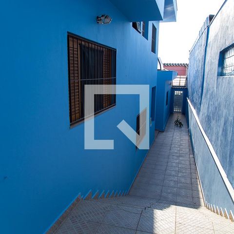 Casa à venda com 237m², 4 quartos e 4 vagasCorredor