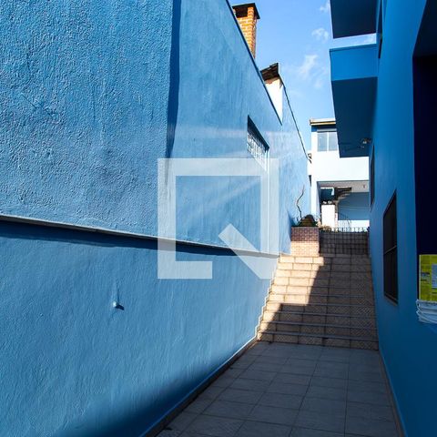 Casa à venda com 237m², 4 quartos e 4 vagasCorredor