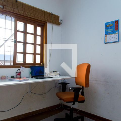 Casa à venda com 237m², 4 quartos e 4 vagasQuarto 1