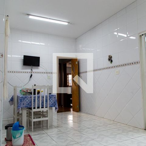 Casa à venda com 237m², 4 quartos e 4 vagasCozinha