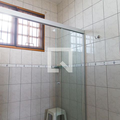 Casa à venda com 237m², 4 quartos e 4 vagasBanheiro Social