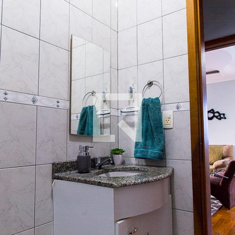 Casa à venda com 237m², 4 quartos e 4 vagasLavabo