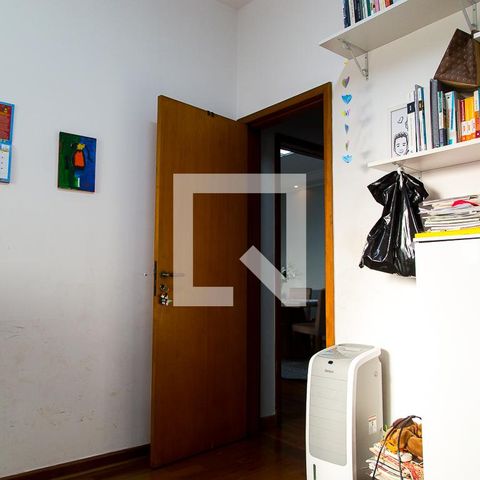Casa à venda com 237m², 4 quartos e 4 vagasQuarto 1